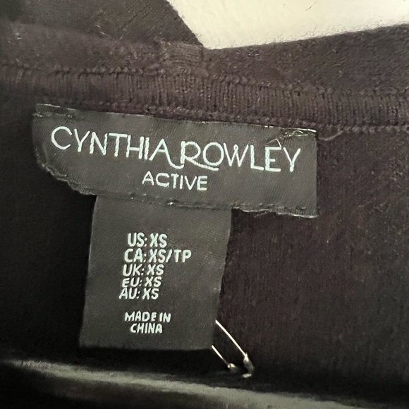 Cynthia Rowley Active black zip cardigan sweater - Picture 3 of 4